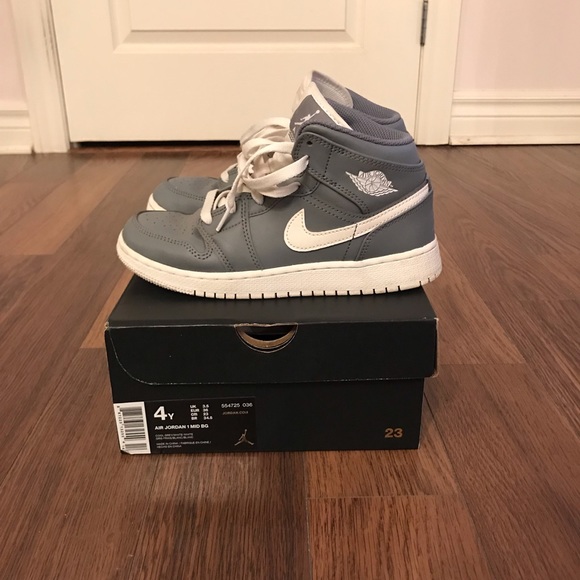 Air Jordan 1 Mid ‘Cool Grey’ - Picture 2 of 8